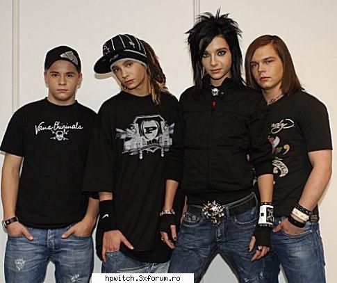 bai tokio hotel ii cea mai tare trupa din univers. k sa aflati desprea ea(si va sugerez) sa mereti p